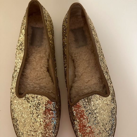 Ugh gold sparkly loafer - Picture 4 of 5